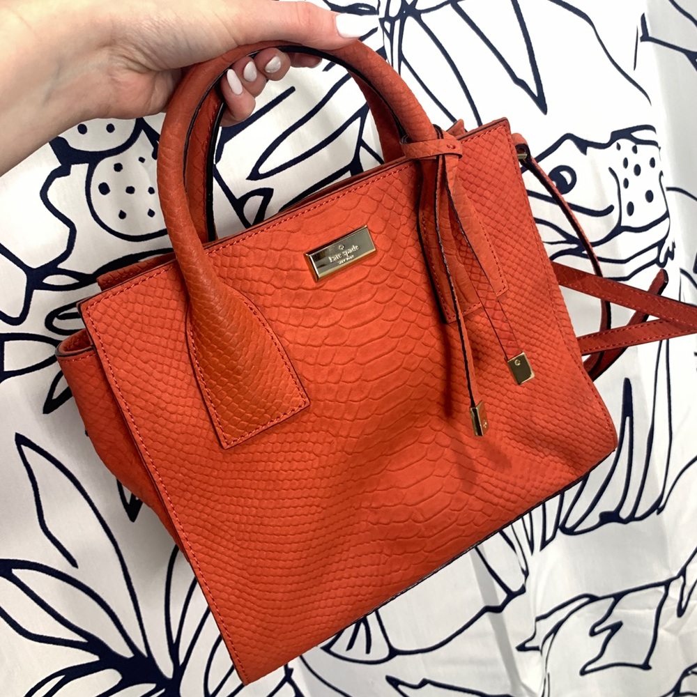 rare kate spade orange snakeskin crossbody!
